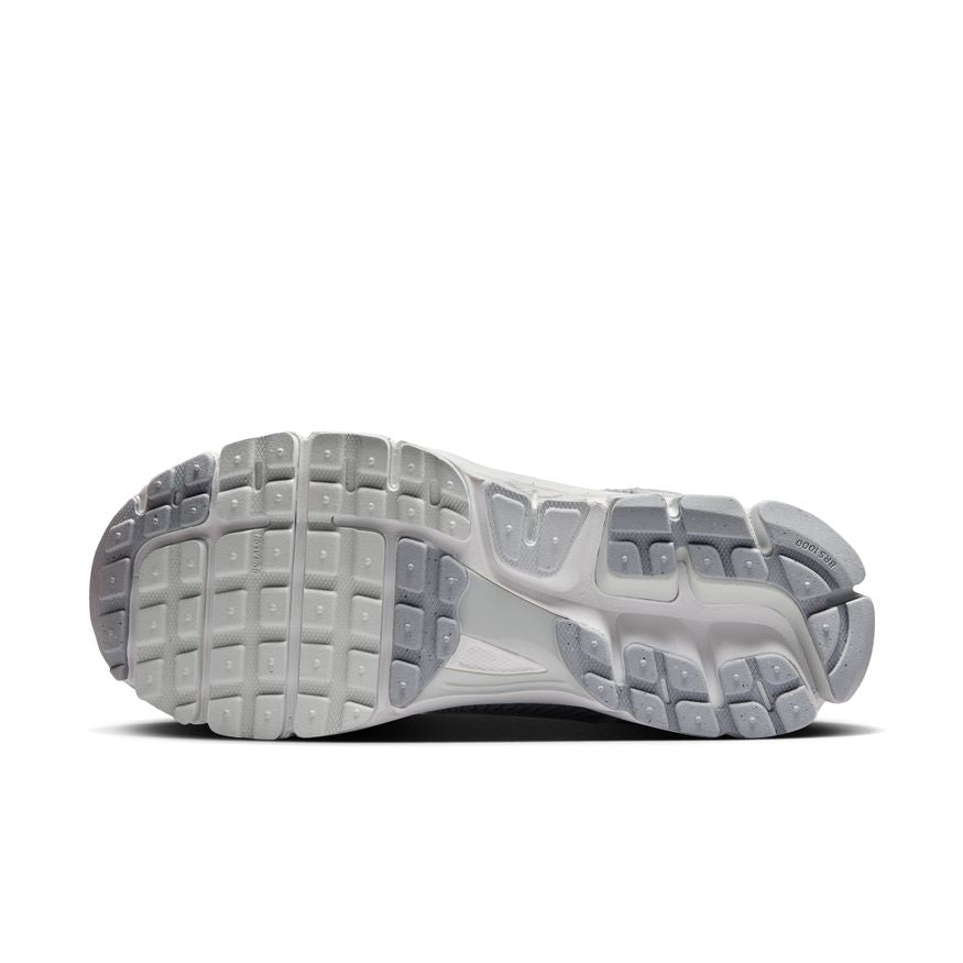 W Nike Zoom Vomero 5 HQ0458-001