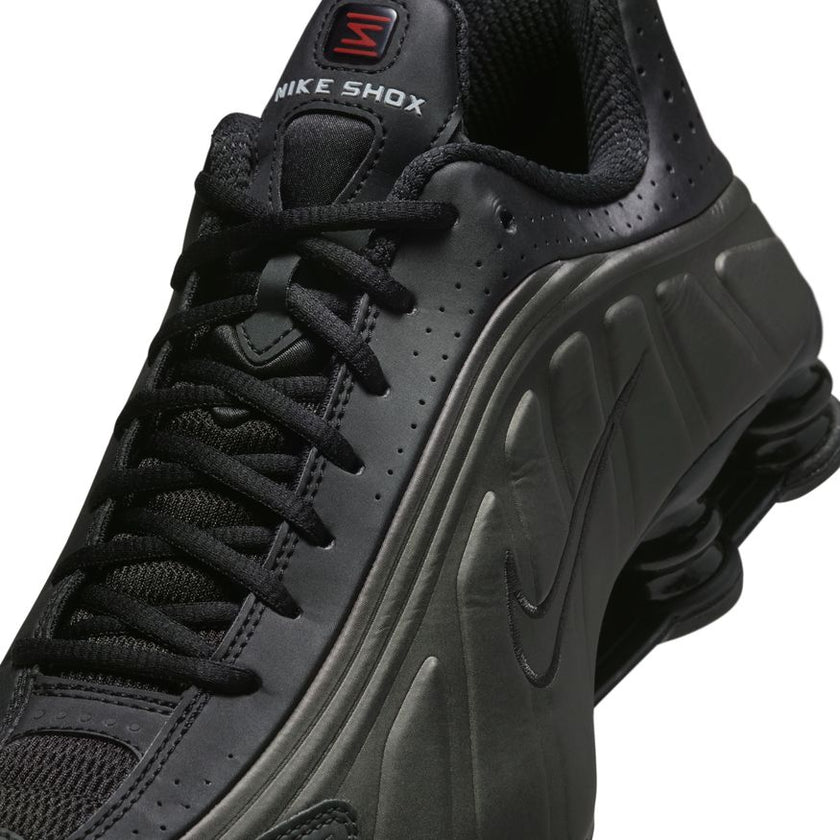 M Nike Shox R4 HQ1988-001