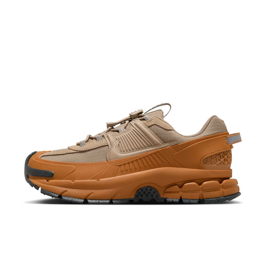 W Nike Zoom Vomero Roam HQ2181-200
