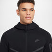 M Nike Tech HV0949-010