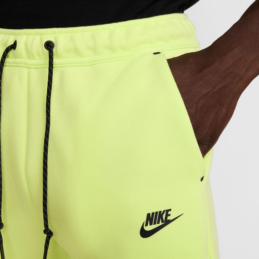 M Nike Tech HV0959-736