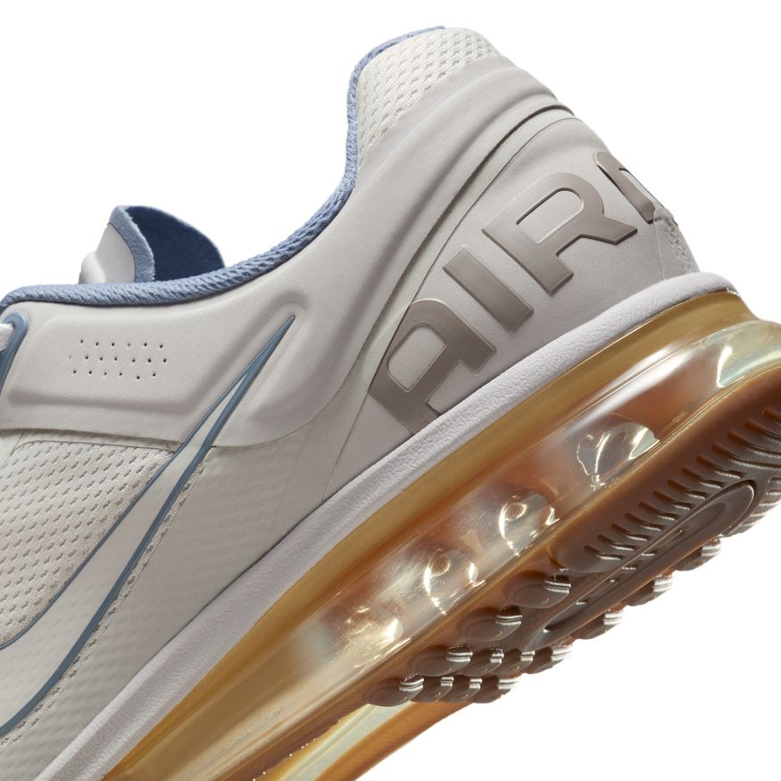 Nike Air Max 2013 HV4303-099 (taille M)