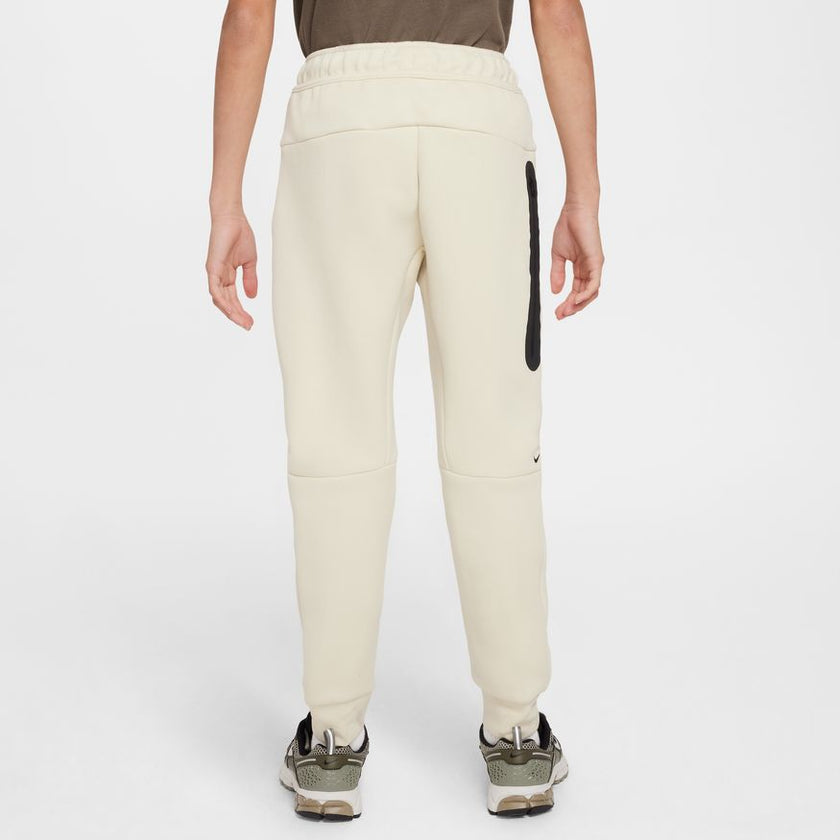 Y Nike Sportswear Tech Fleece HV5869-235