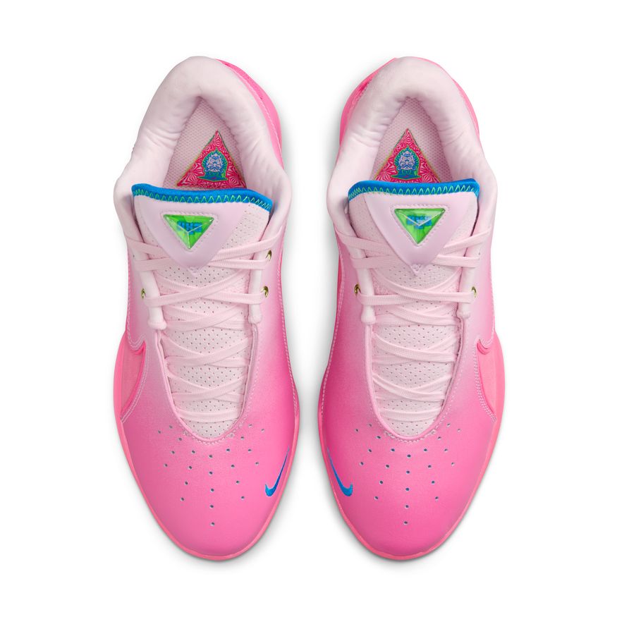 M LeBron XXII SN HV8455-600