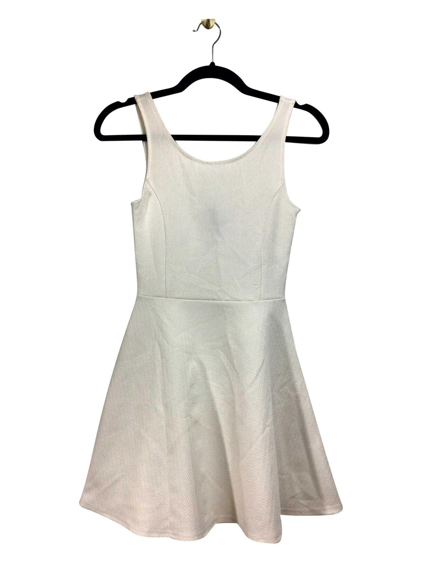 H&M Regular fit Shift Dress in White  -  2