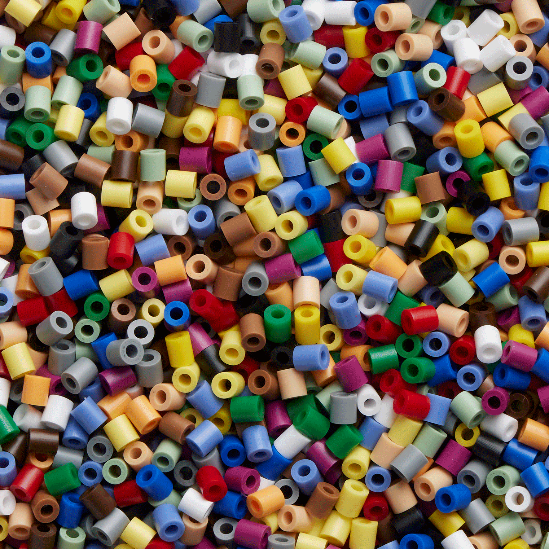Hama - 15K Bio Beads & Pegboard In Box