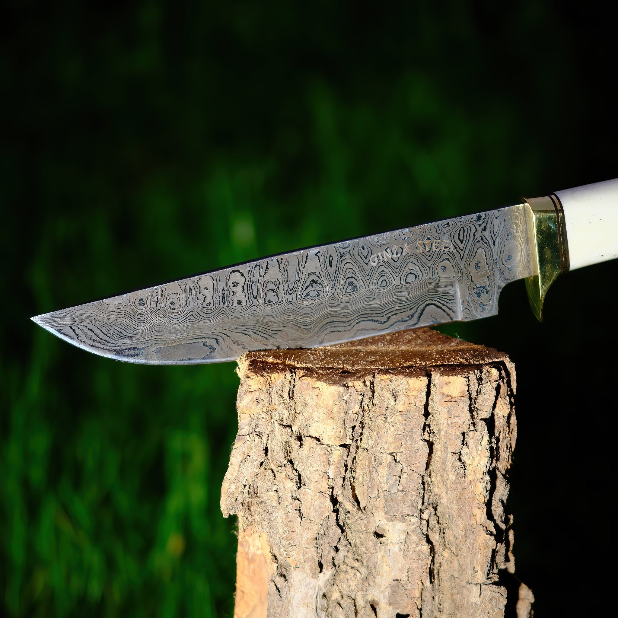 Couteau Haruto Bowie - Manche en os de chameau, lame de 7,5 pouces avec étui en cuir original.