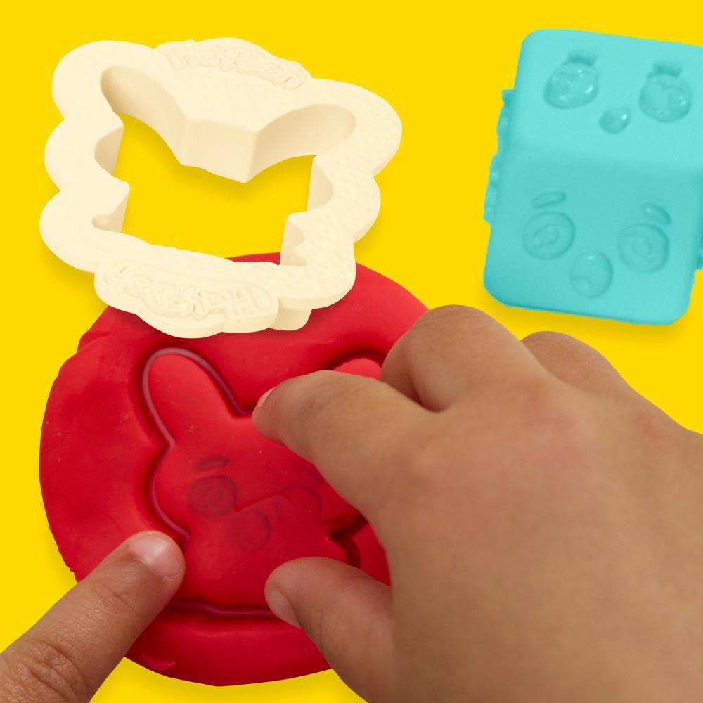 Hasbro - Play-Doh - Fold N' Go Playmat