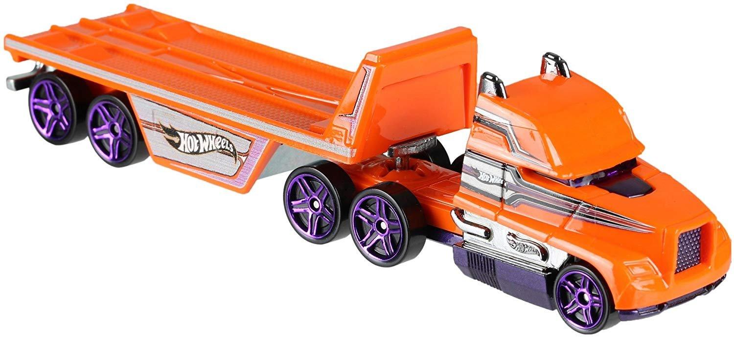 Hot Wheels - 1:64 Track Trucks (+ Car ) - Assorted