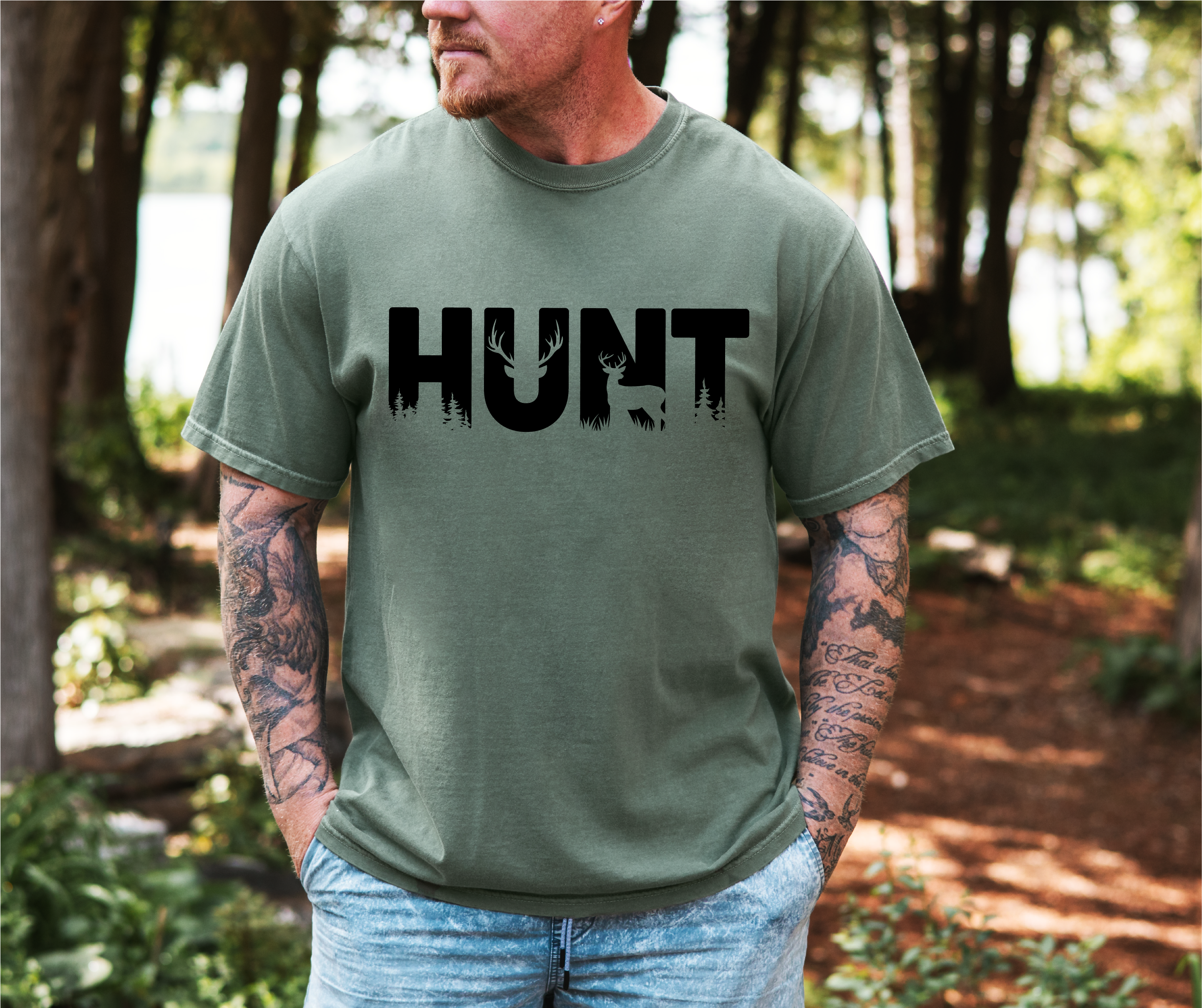 HUNT Unisex T-shirt