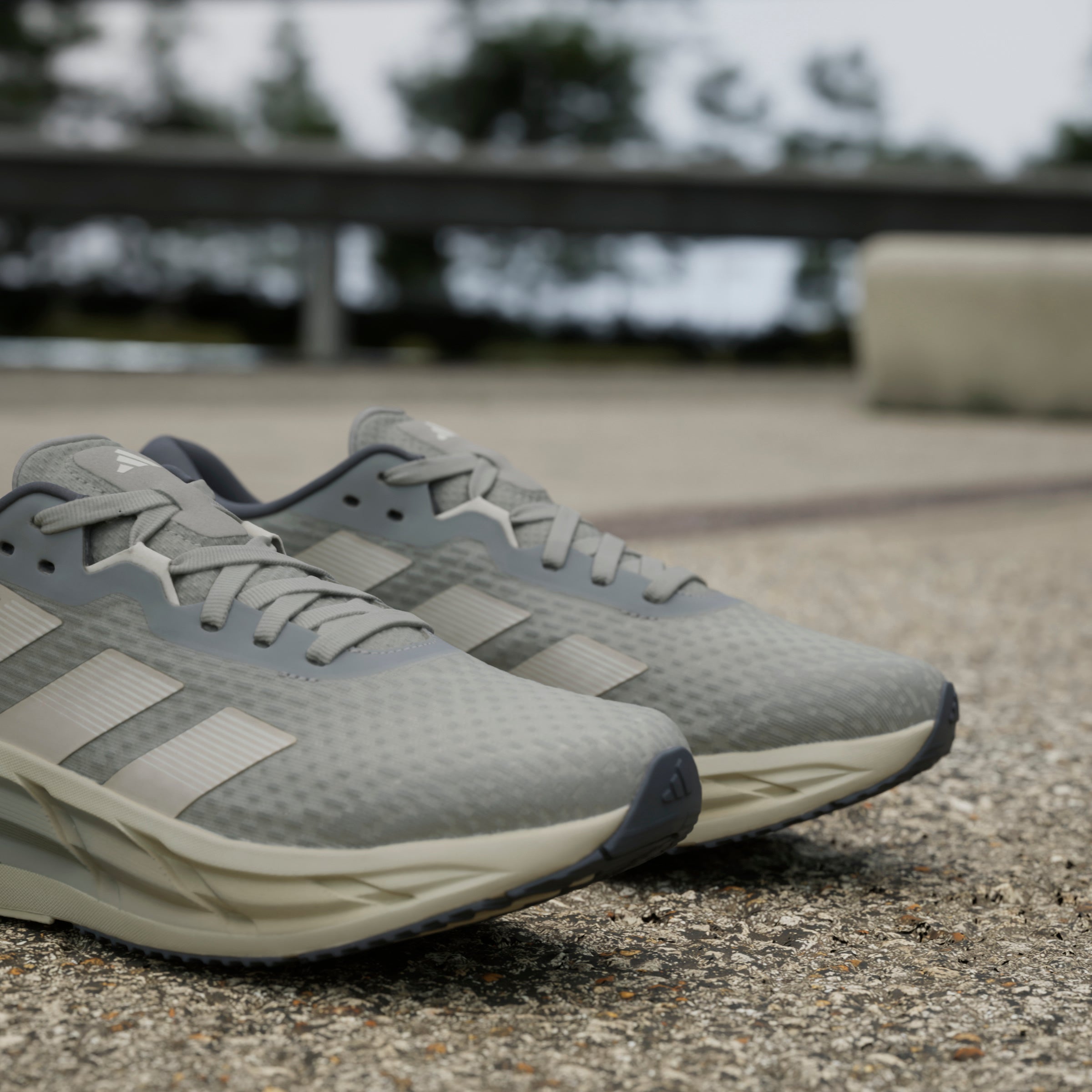 Adidas Adistar 3 - Mens Running Shoes