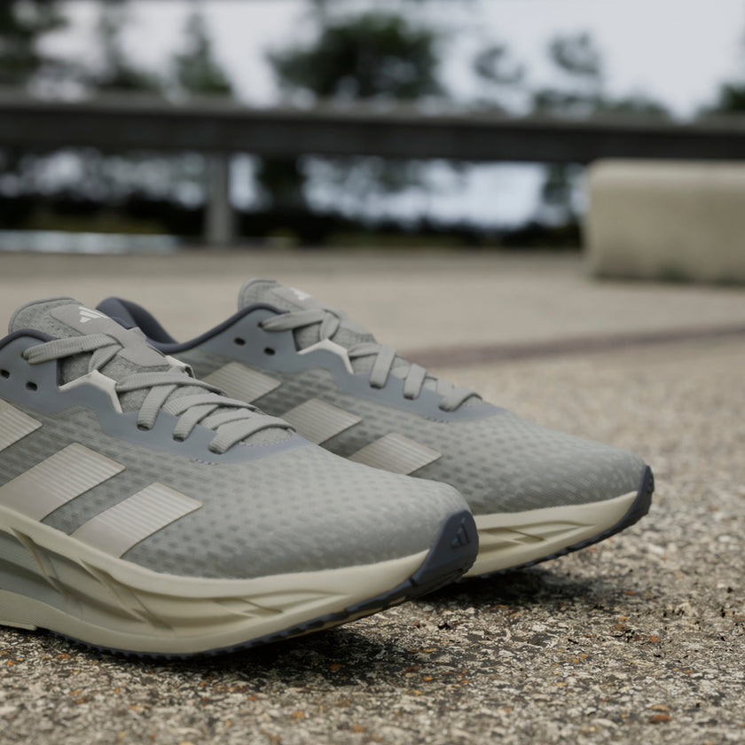 Adidas Adistar 3 - Mens Running Shoes