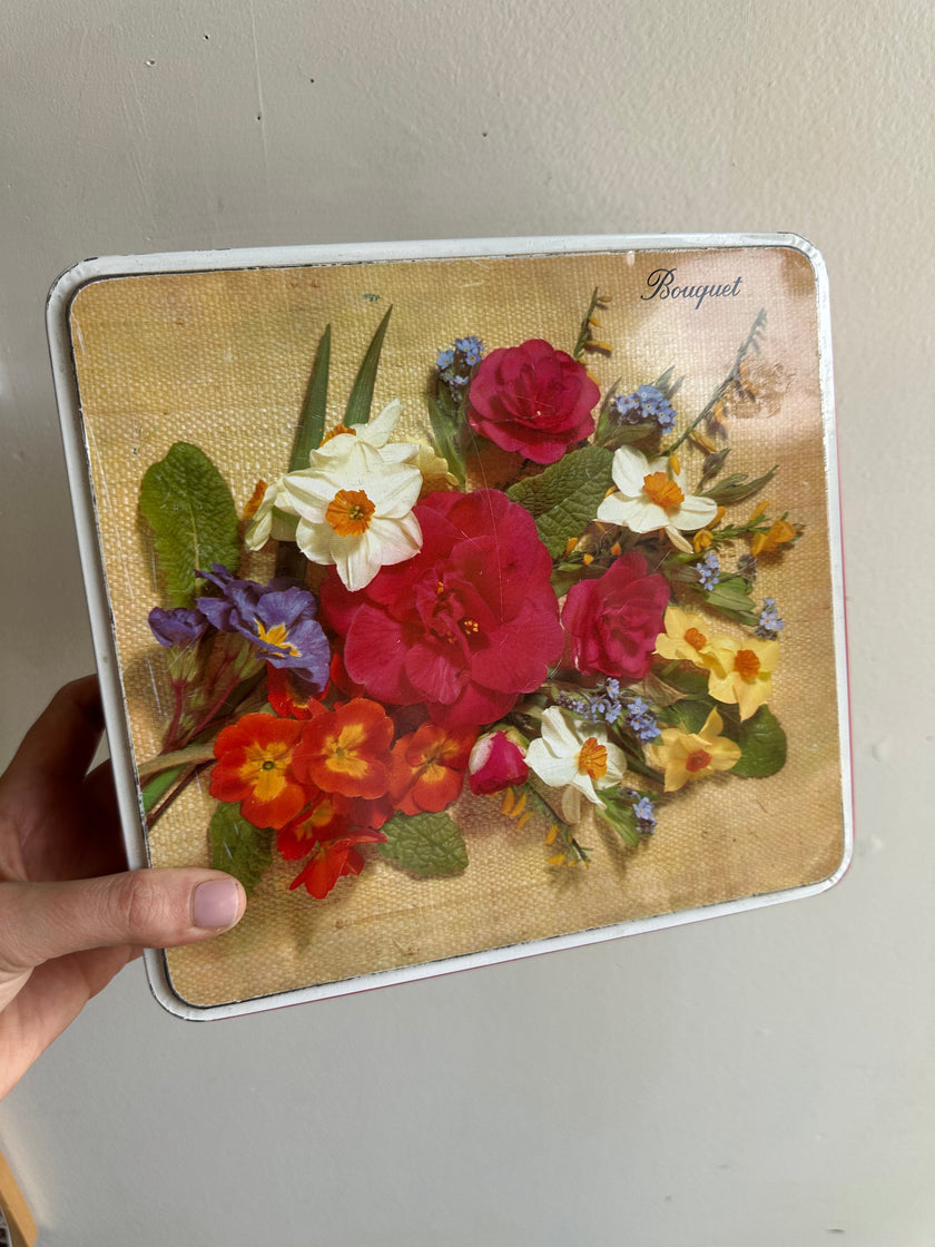 Vintage Floral “Bouquet” Keepsake Tin