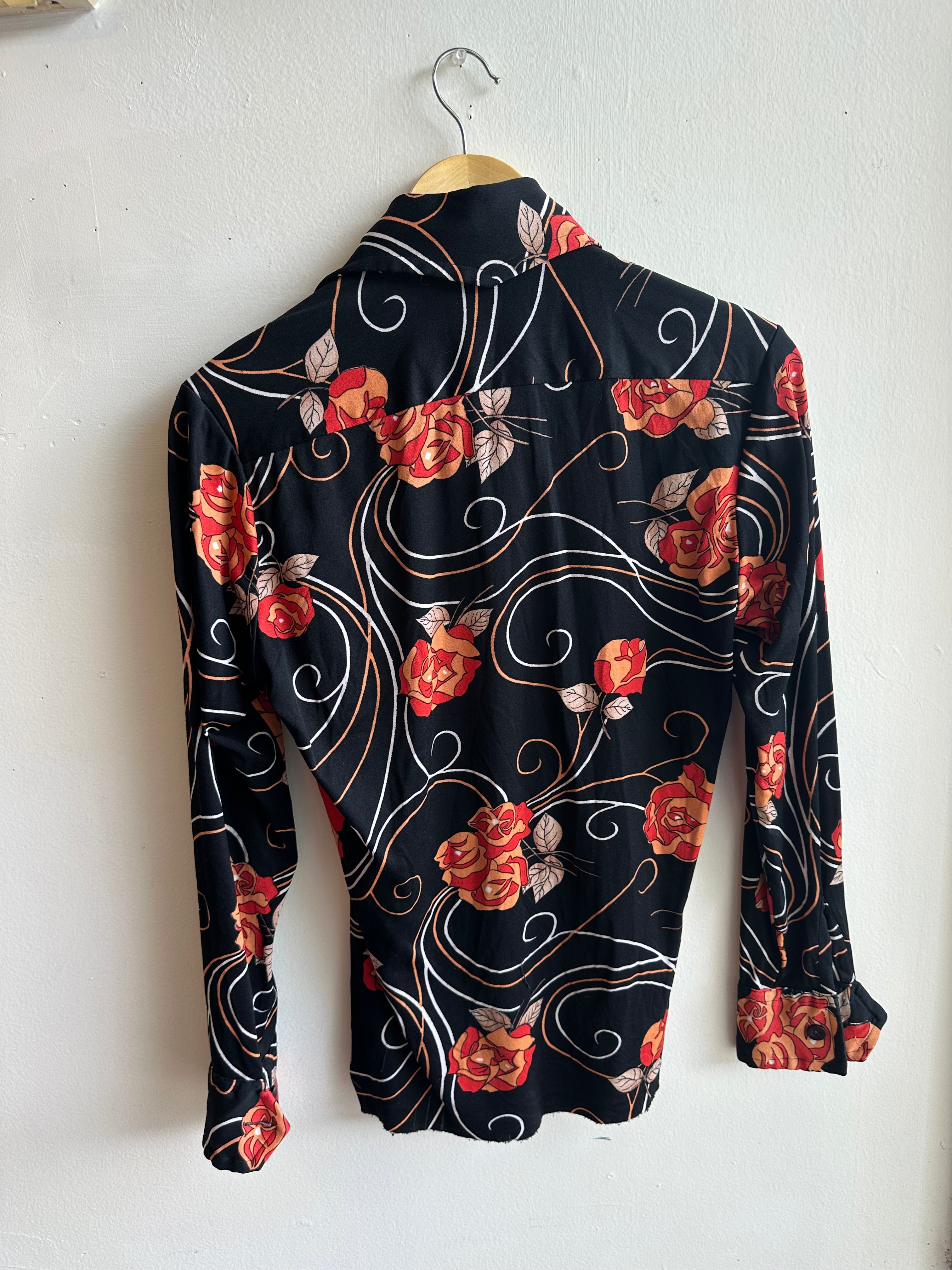 Vintage Guinessa Black Rose Button-Up – Size Small