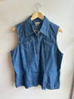Vintage Denim Sleeveless Button-Up – American Essentials | Size 16/18