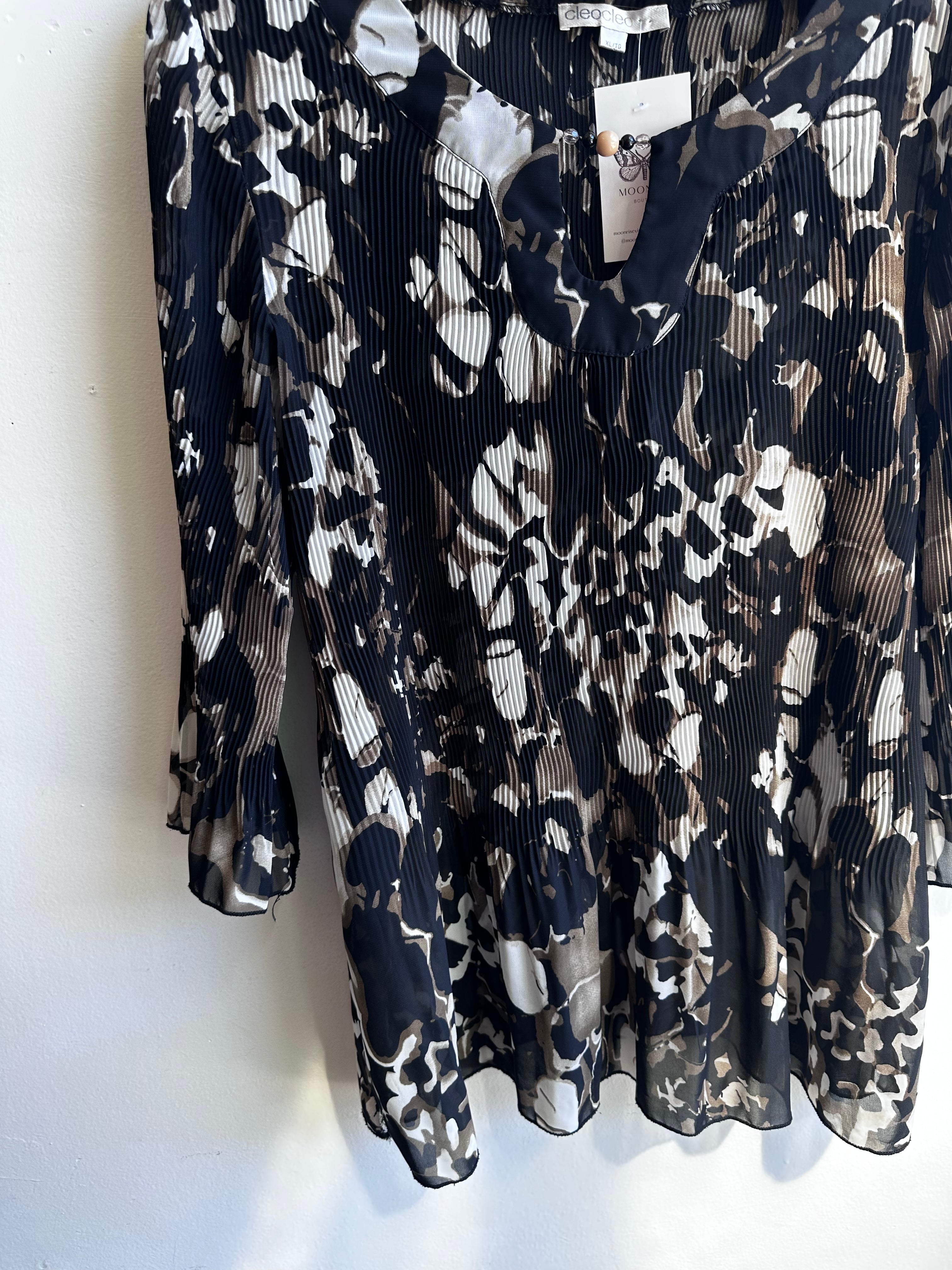 Midnight Petals Pleated Blouse | Size XL