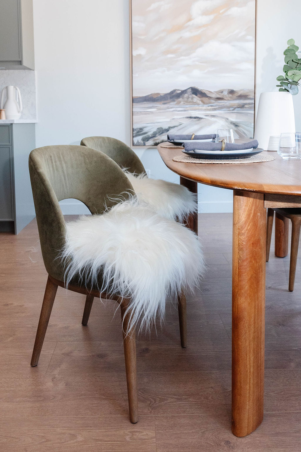 White Icelandic Sheepskin Chair Pad