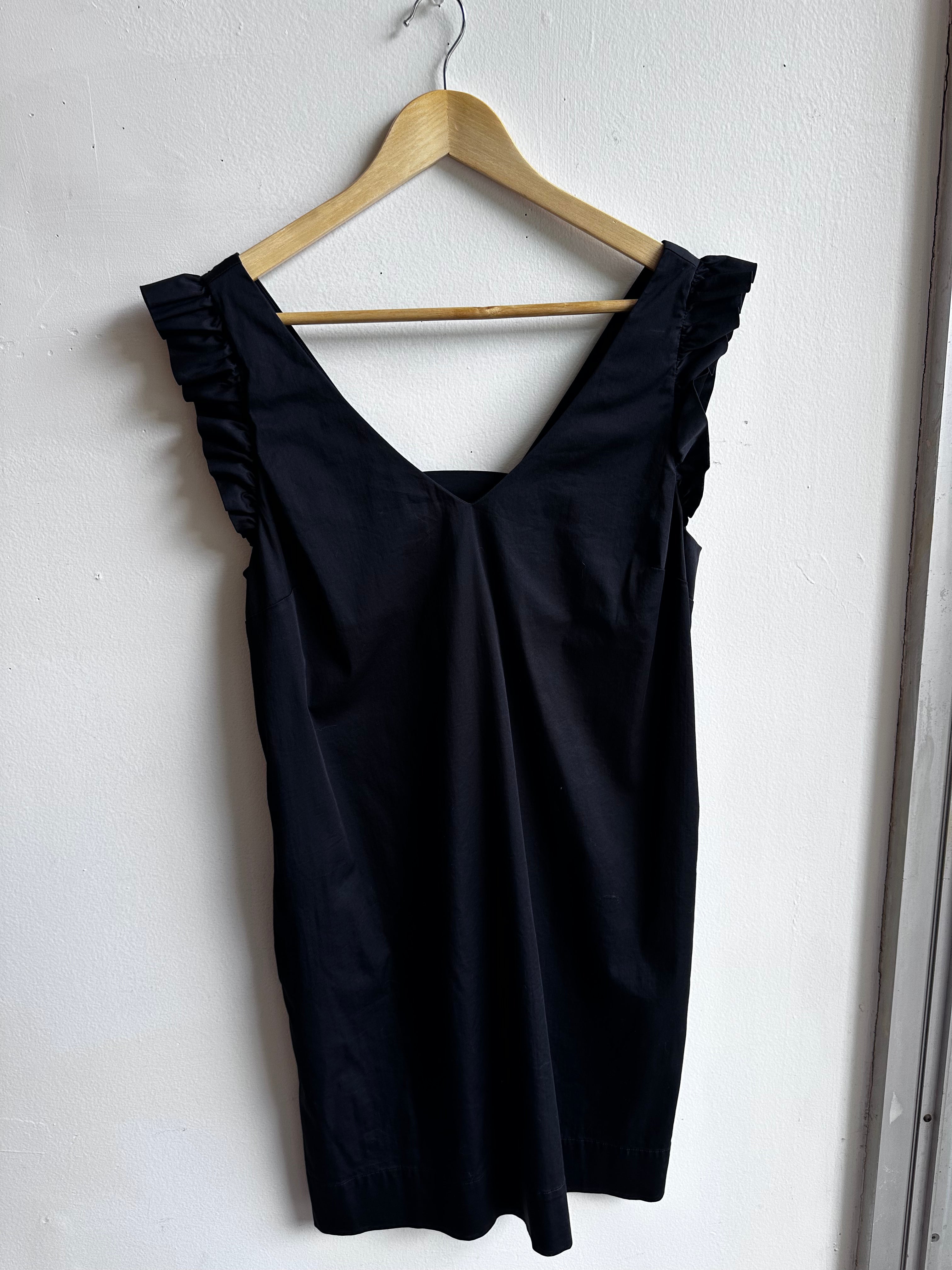 Laura Black Ruffle Sleeve Cocktail Dress – Size 6