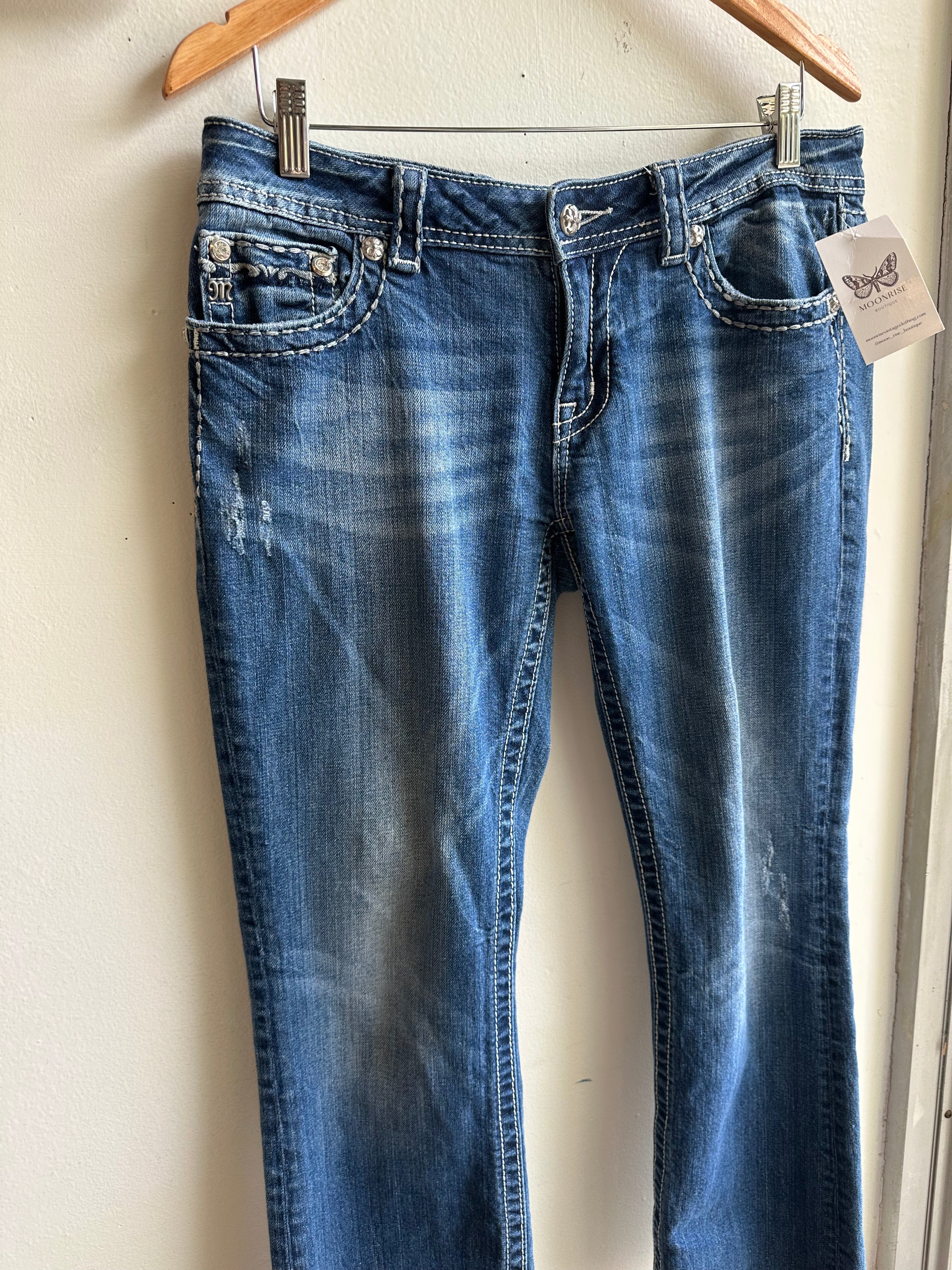 Vintage Miss Me Lowrise Bootcut Jeans – Rhinestone Detail | Size 31