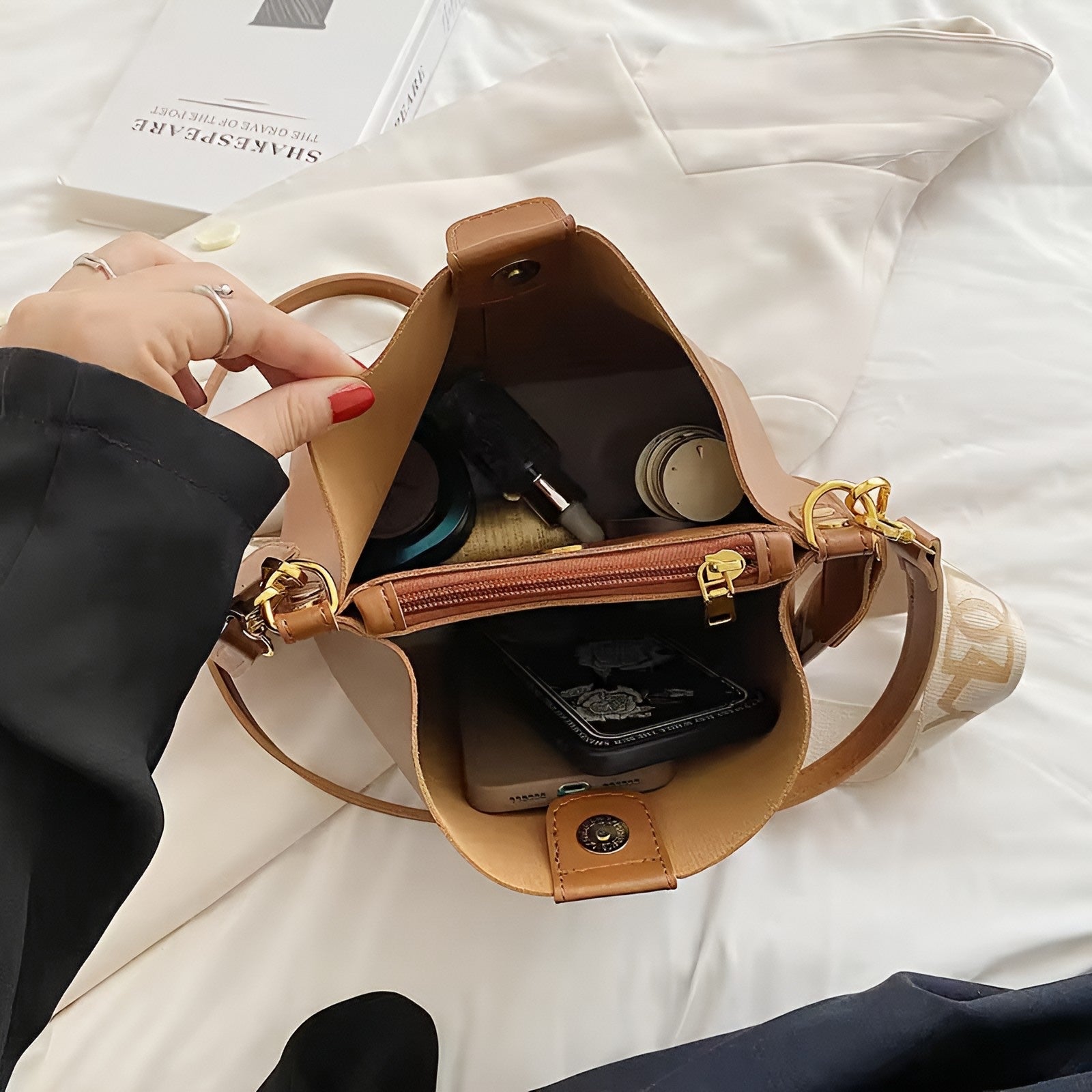 Luna bag by Rotta - Bucket bag vegan leather