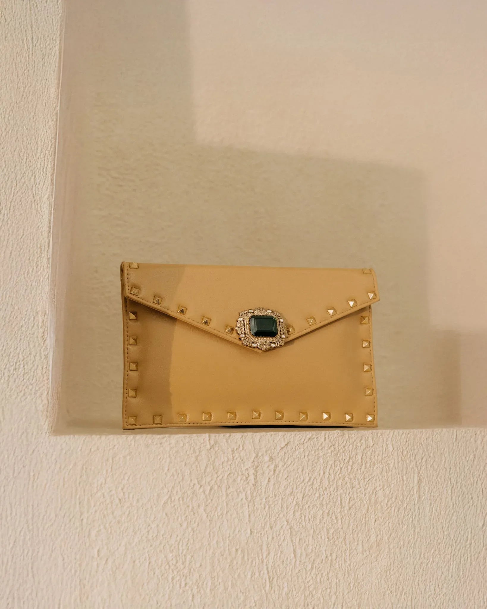 The Prestige Clutch