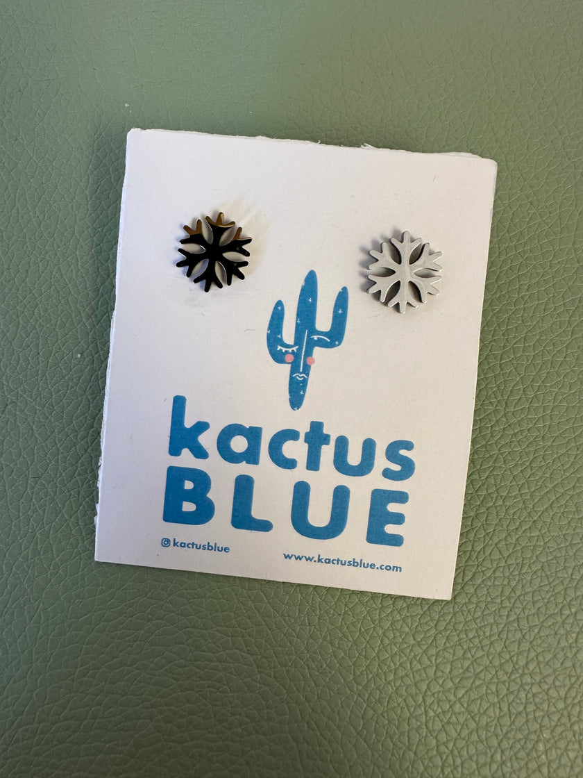Kactus Blue - Silver Snowflake Stud Earrings