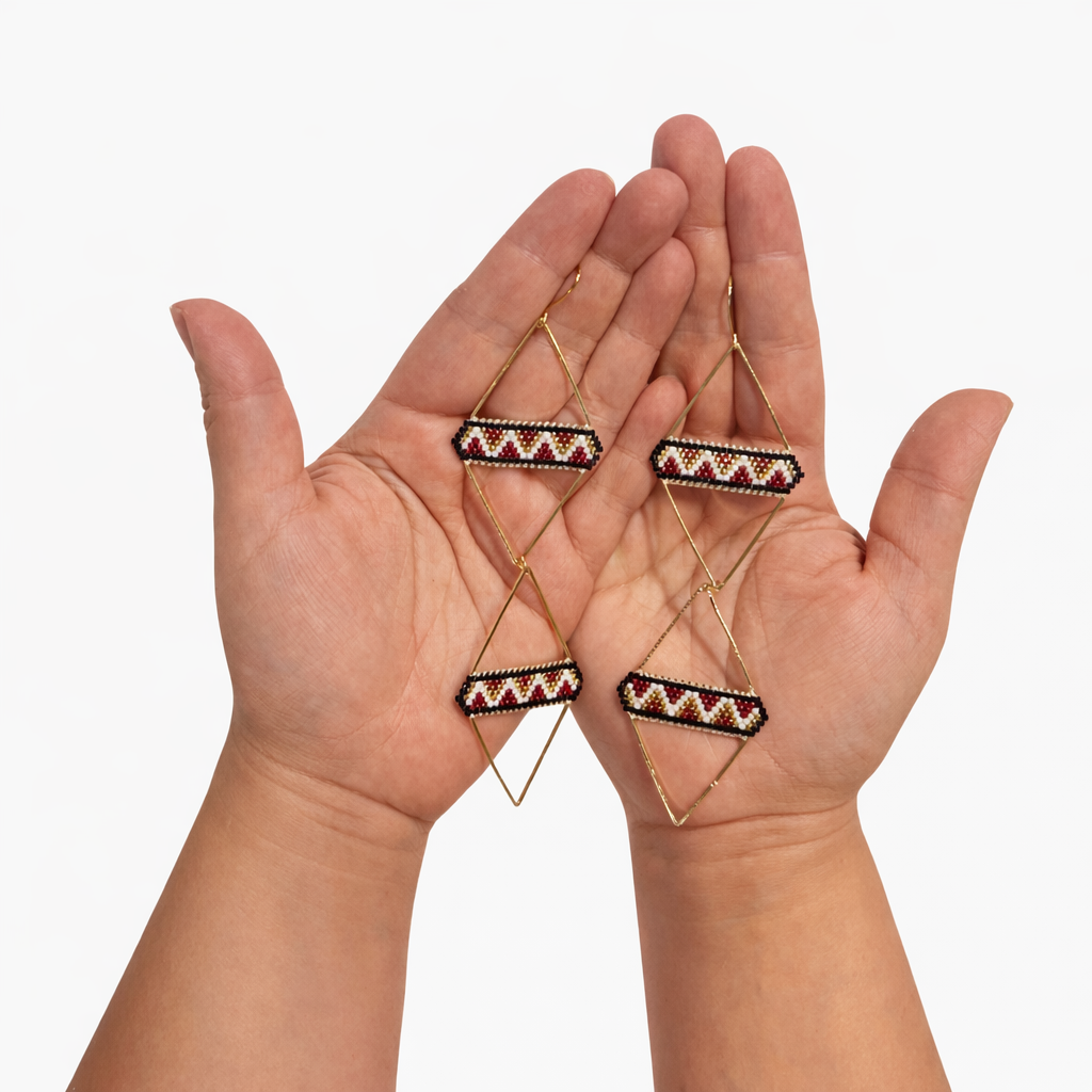 Elevated triangle