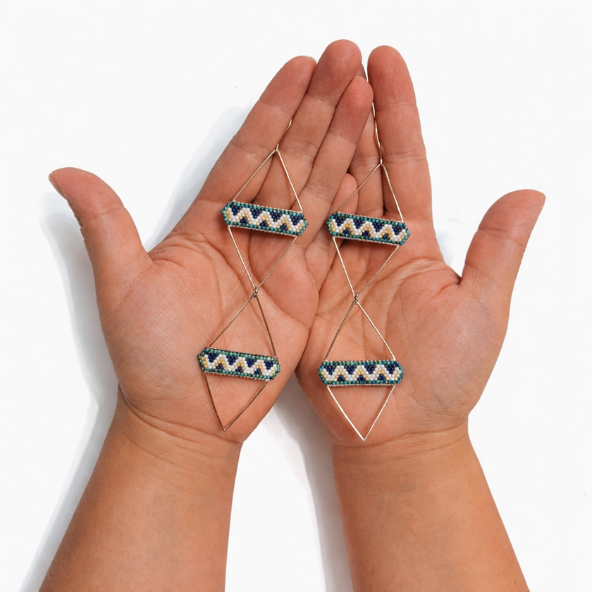 Elevated triangle