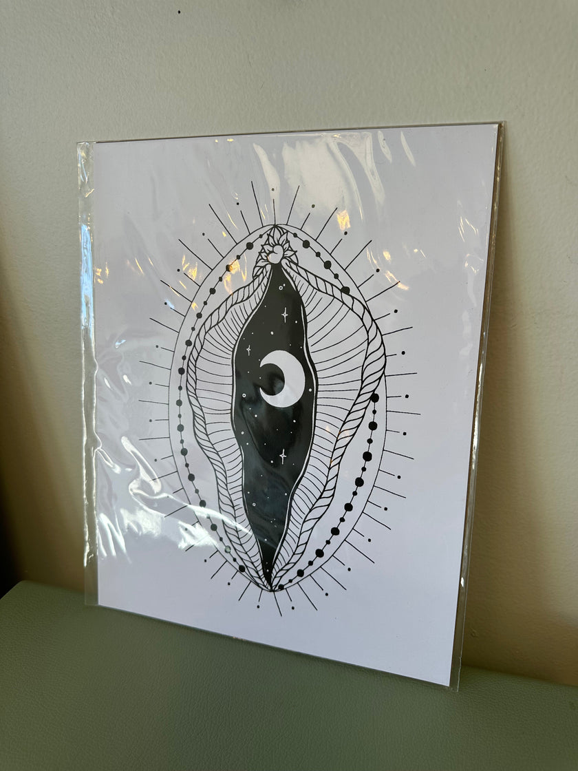 Meli The Lover - Yoni Moon Art Print