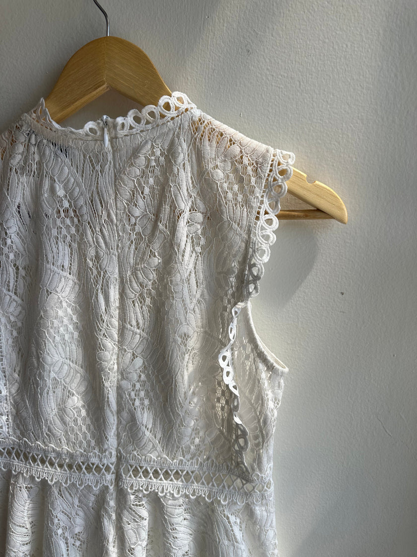 Wildfire Lace Peplum Tank Top | Size Small