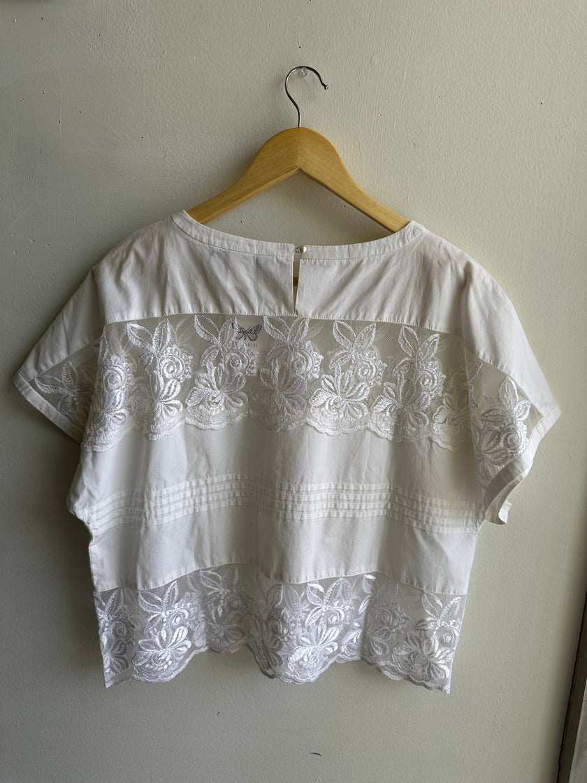 Vintage Jackie K White Lace + Cotton T-Shirt | Size Medium | Made in Canada