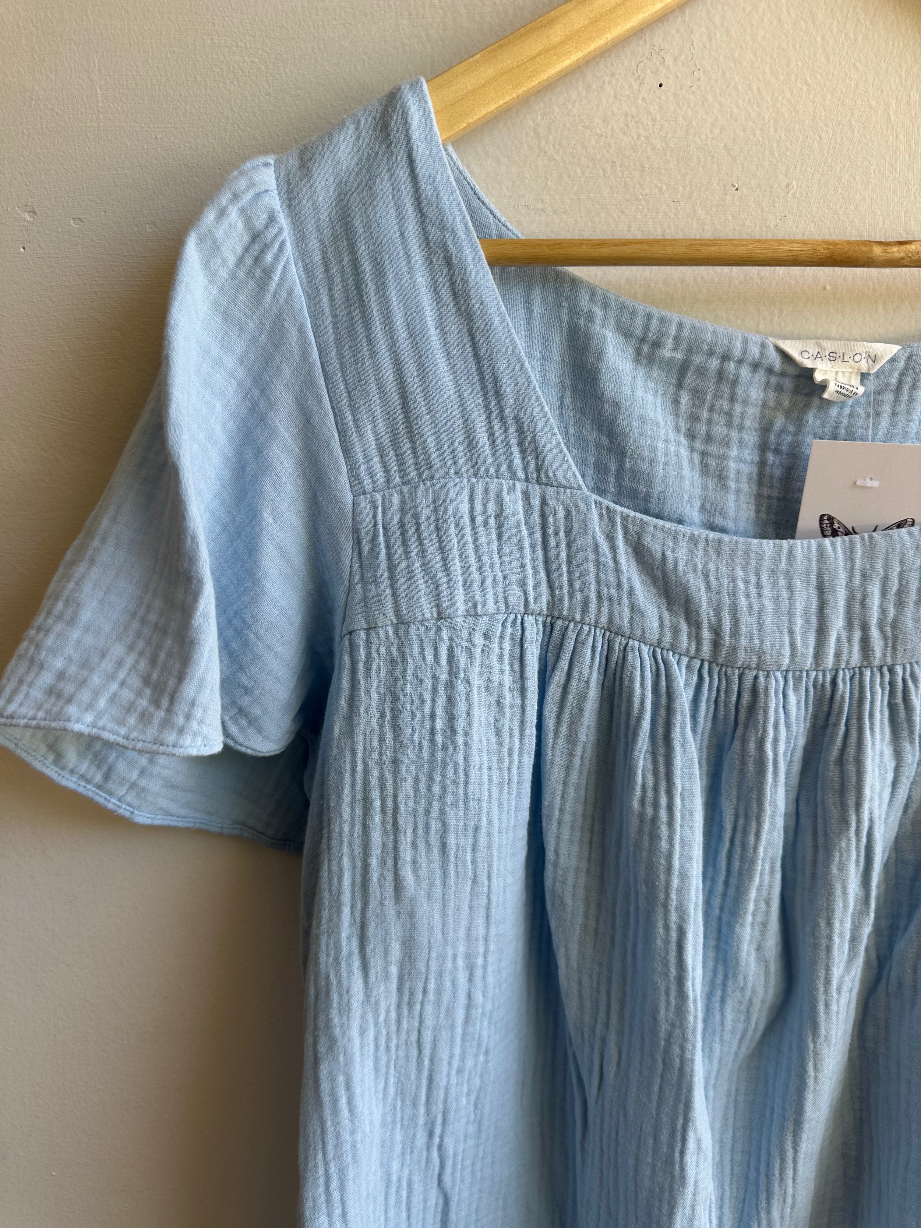 Caslon Blue Cotton Flowy Top | Size Large