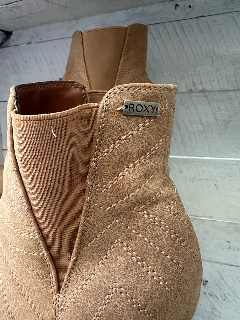 Roxy Suede Heel Short Boots | Women’s Size 7