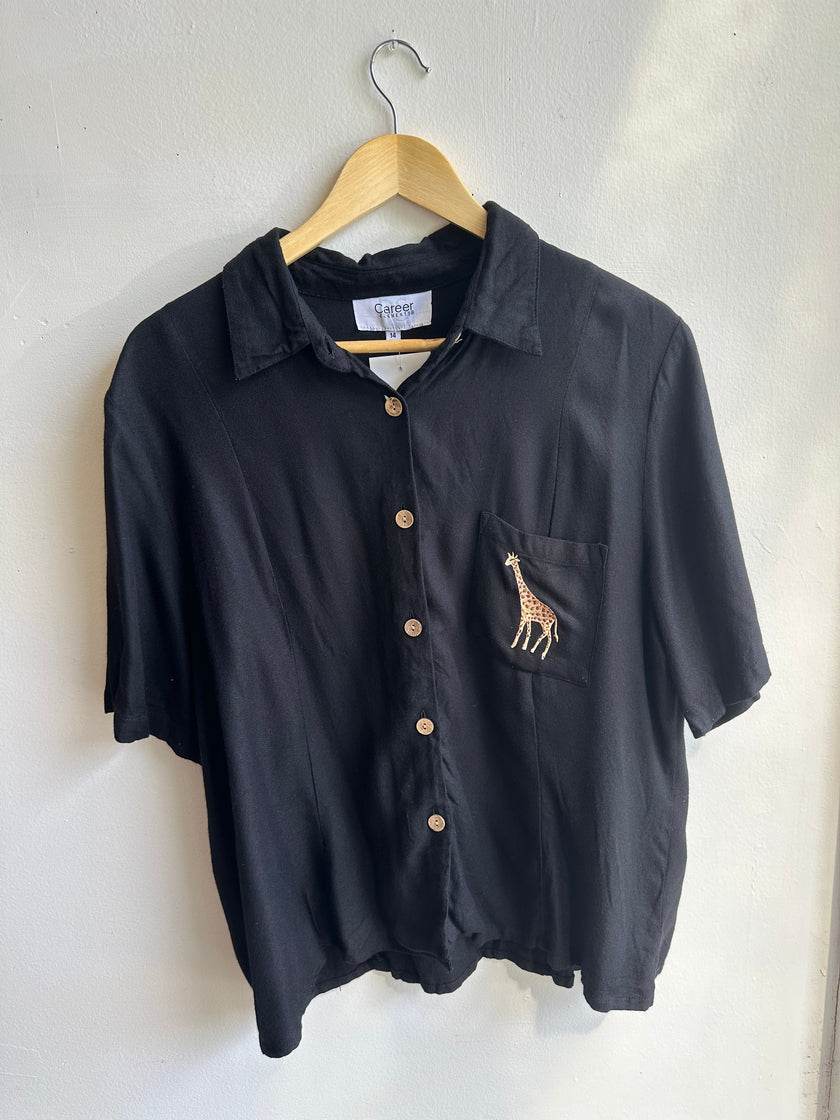 Vintage Giraffe Pocket Button-Up – Safari Cool | Size 14