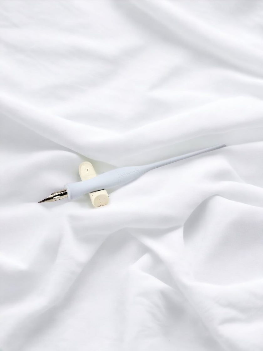Ceramic Pen & Paintbrush Rest