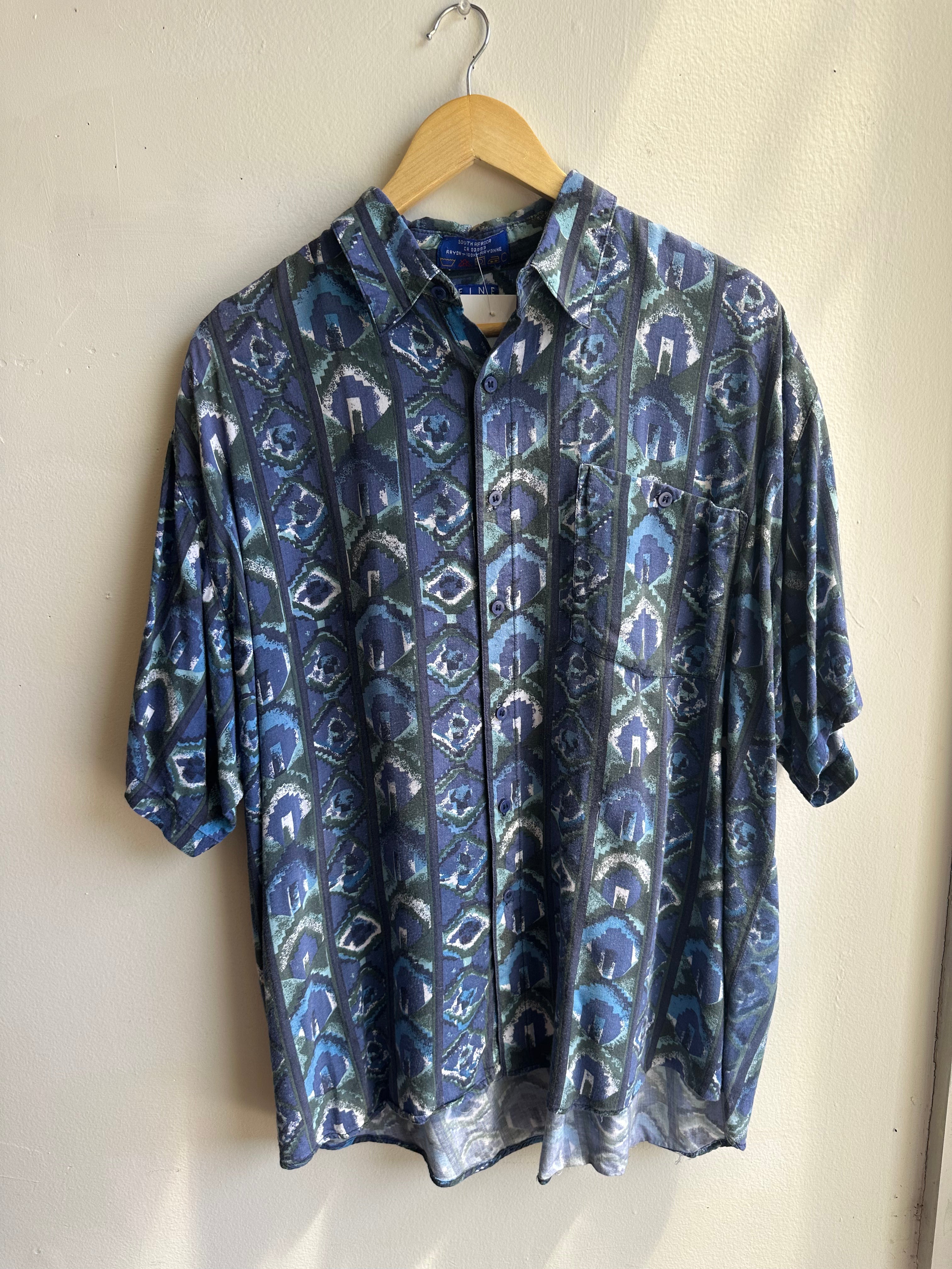Vintage South Rayon Button-Up – Geometric Tribal Print (Fine Line) | Size Large