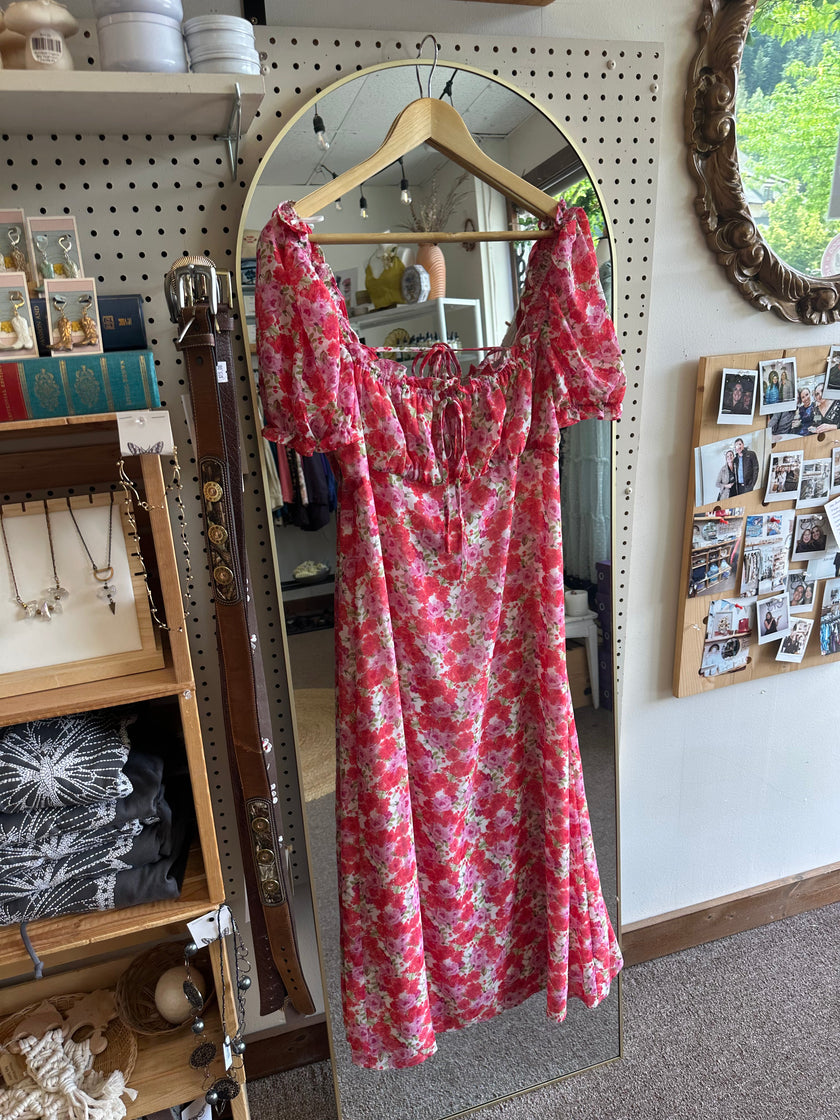 Floral Puff-Sleeve Midi Dress – Square Neckline in Rosy Bloom | Size Med/Large