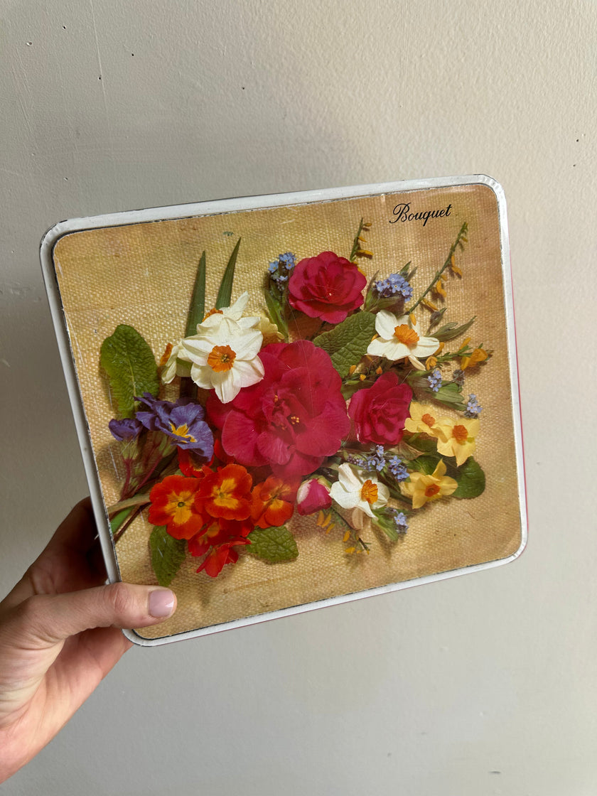 Vintage Floral “Bouquet” Keepsake Tin