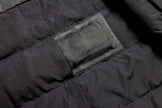 Veste sans manche isolée à l'asclépiade