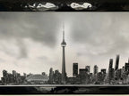 Toronto et la tour CN en noir et blanc - Cities Skyline