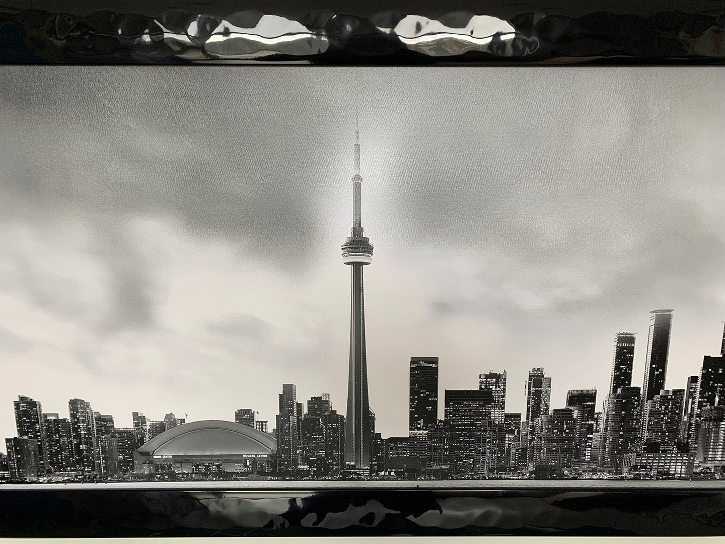 Toronto et la tour CN en noir et blanc - Cities Skyline