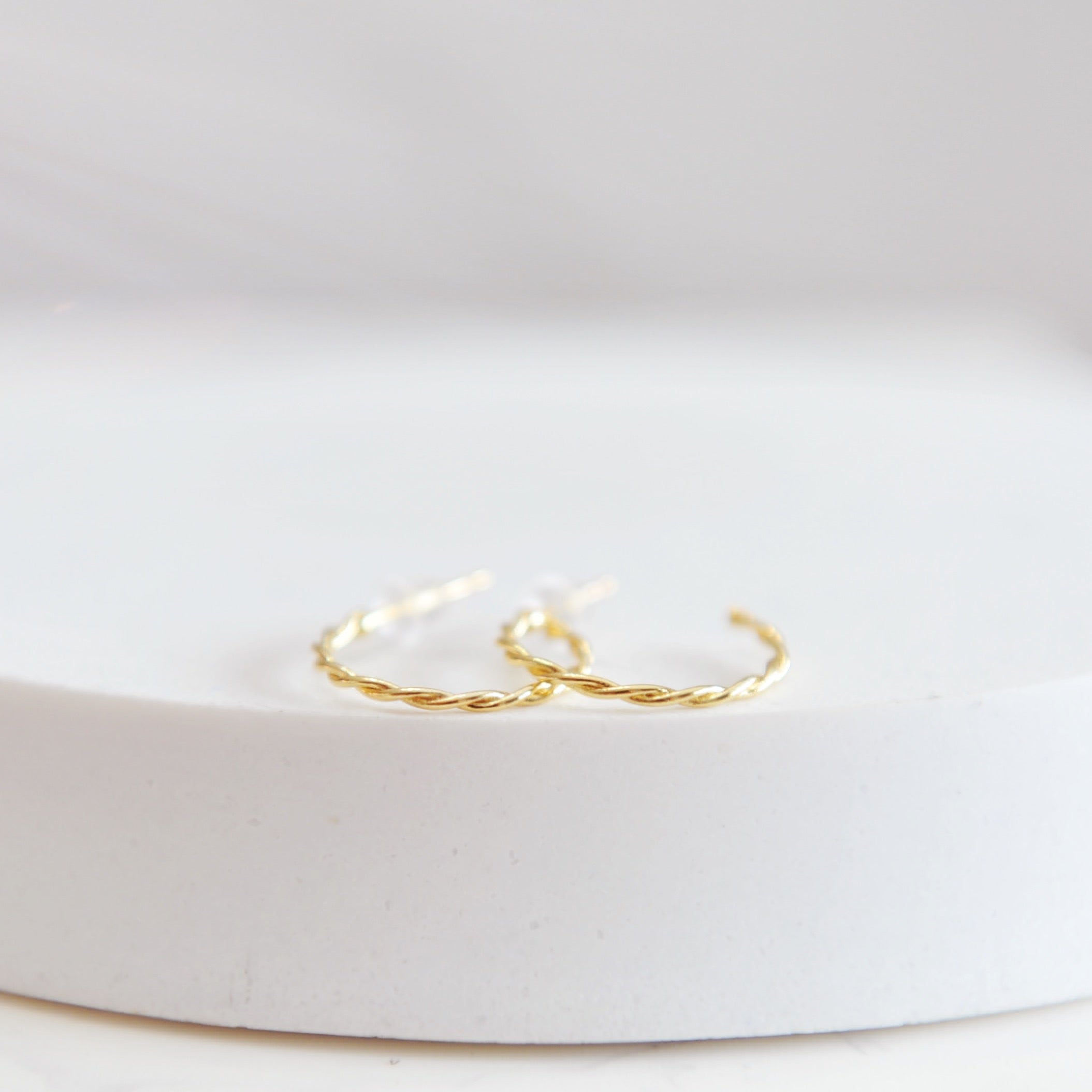 Willow Twist Hoops