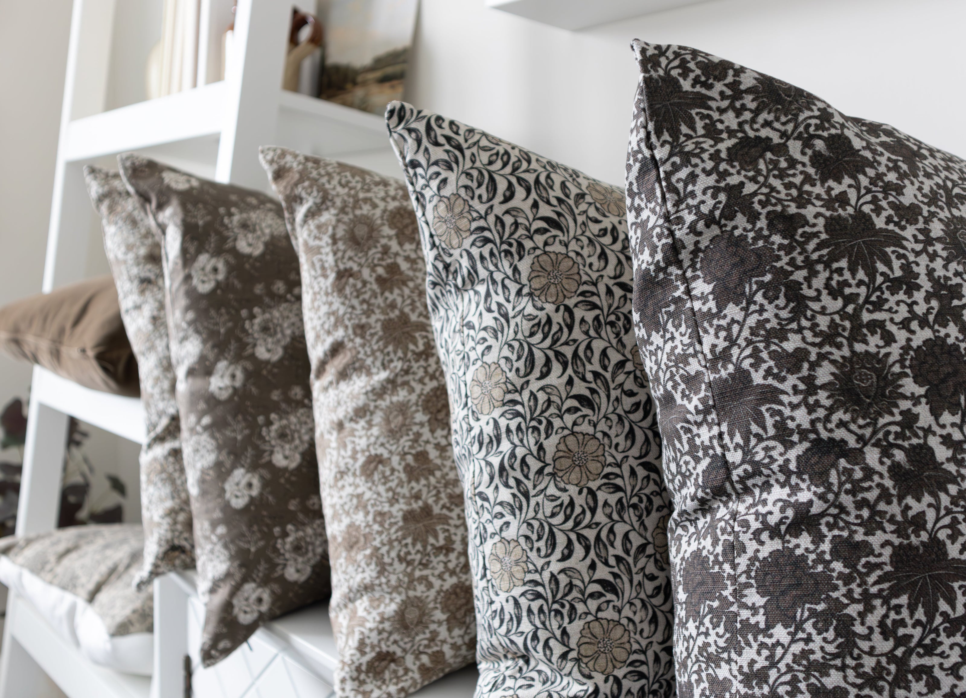 Elowen | Vintage Floral Pillow Cover