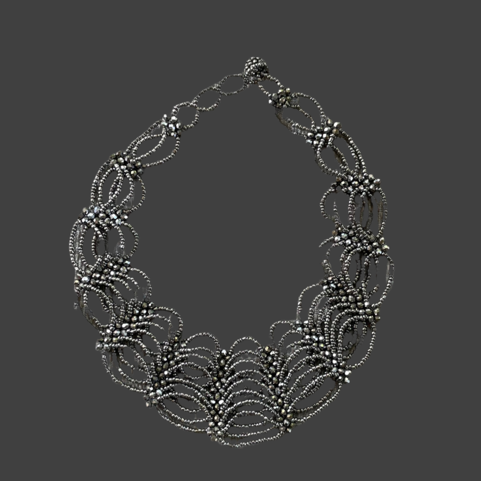 Scalloped Collar Necklace