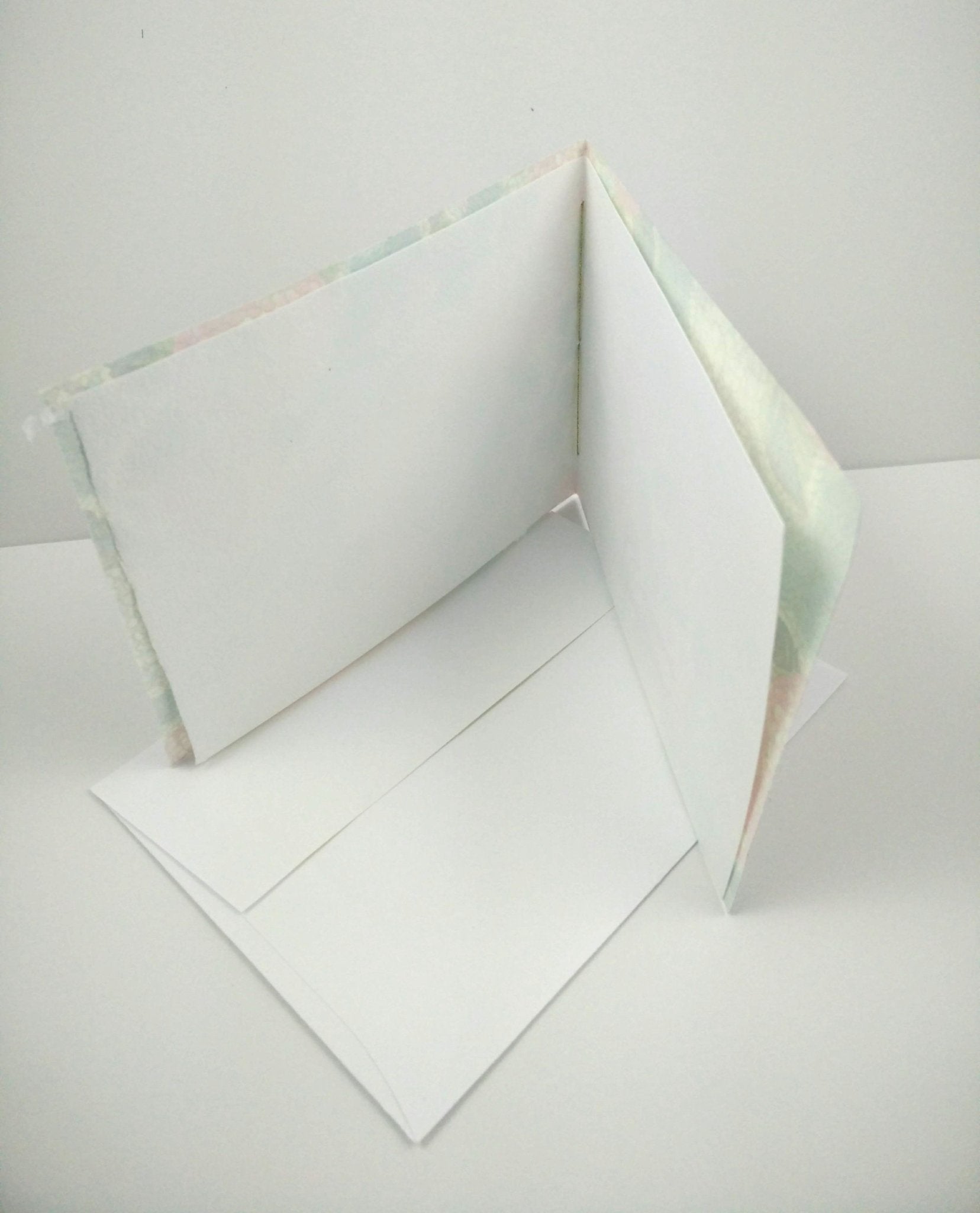 Handsewn Chiyogami Cotton Rag Blank Card | Gold Chrysanthemums