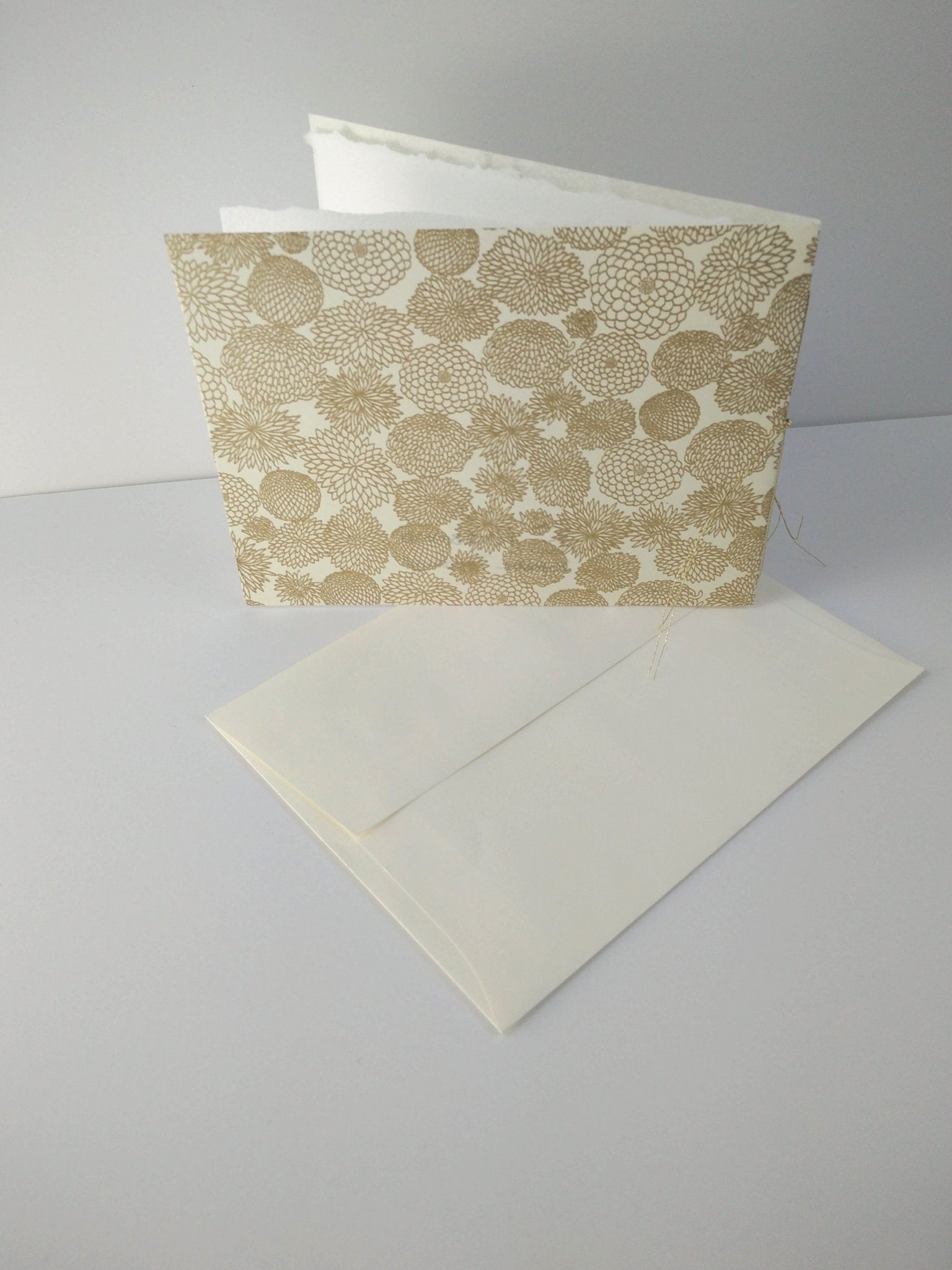 Handsewn Chiyogami Cotton Rag Blank Card | Gold Chrysanthemums