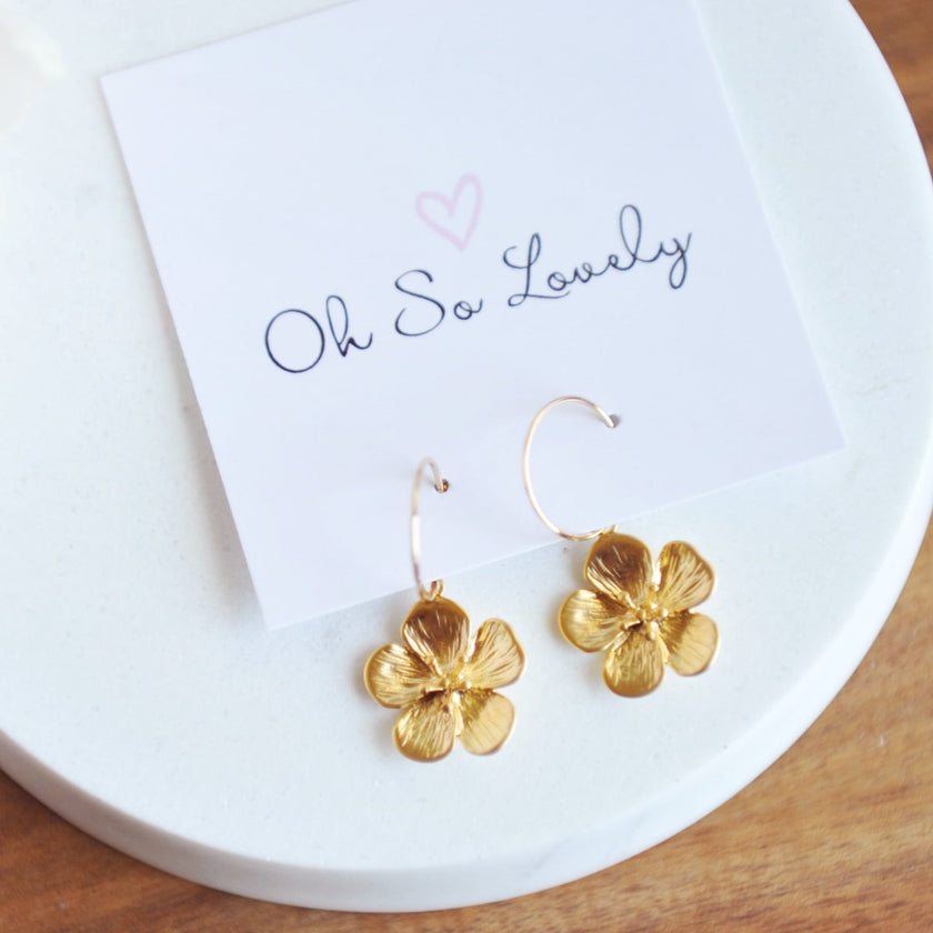 AVERY Hoop Earrings