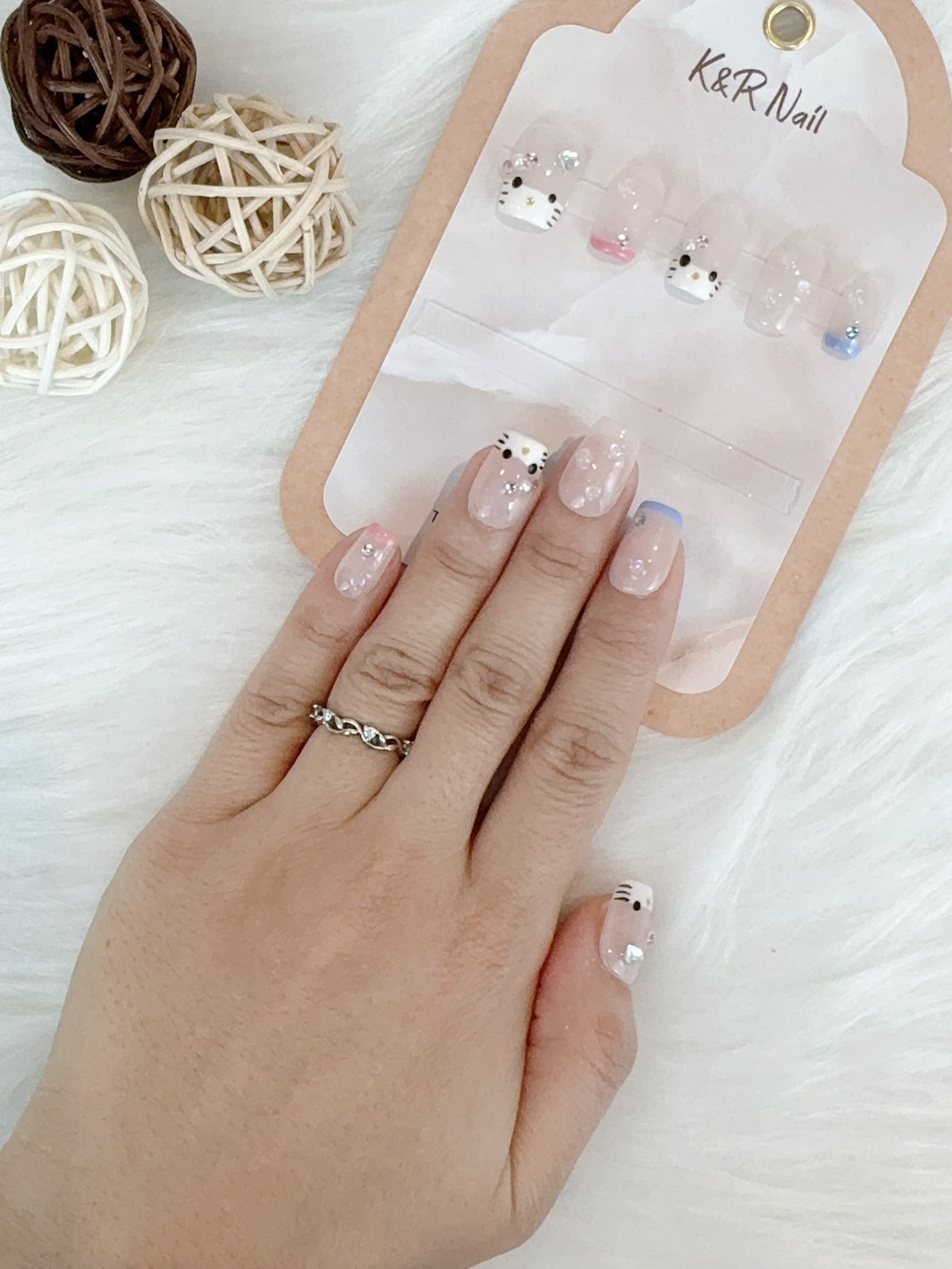 Kitty Love I