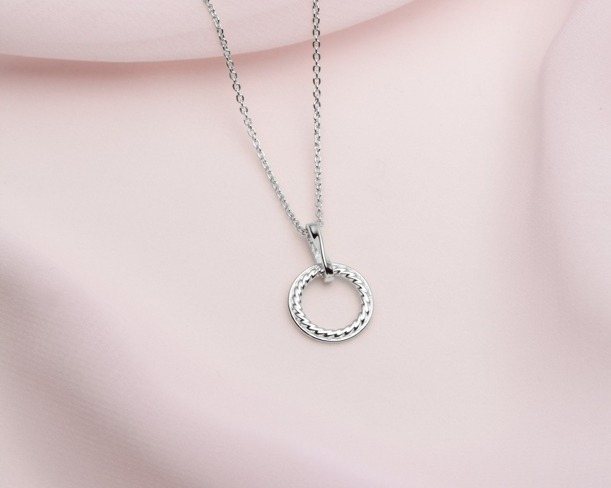 collier karma