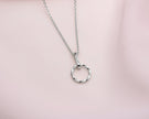 petit collier cercle réversible